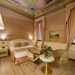 4* Hotel Duodo Palace