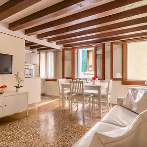  Appartement San Marco Joy